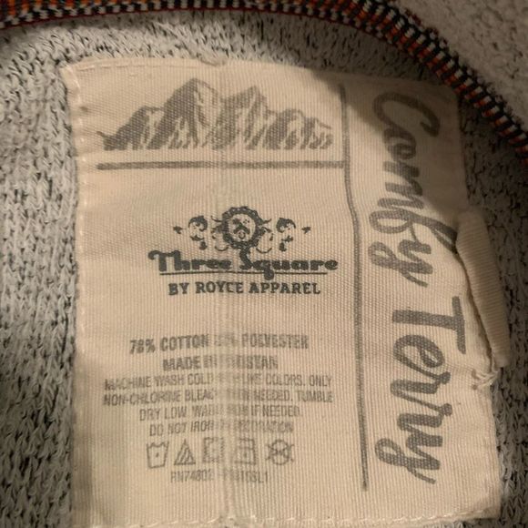 Bisons Women's Gray Green  Sweater S (A-016) - Picture 2 of 4